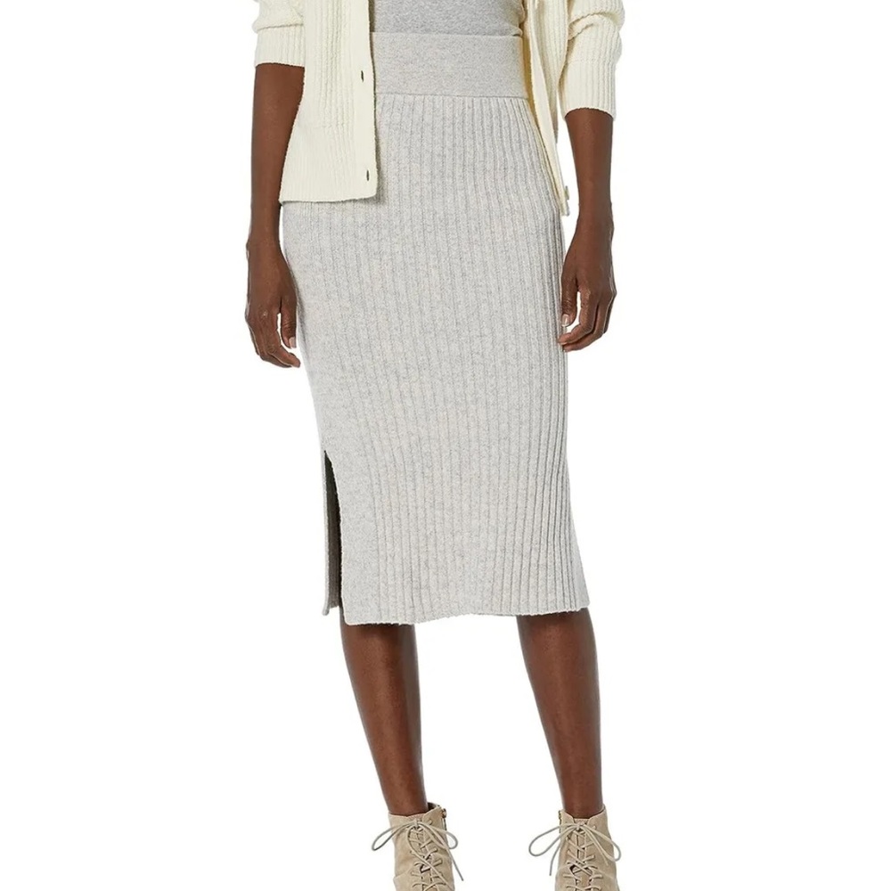 Club Monaco wool blend ribbed knit skirt light grey
